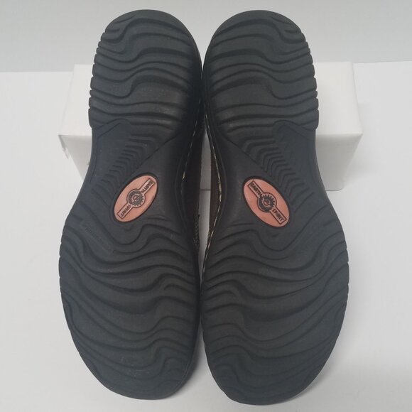 Earth Spirit Brown Pebbled Leather Slip-On Loafers - Picture 11 of 15